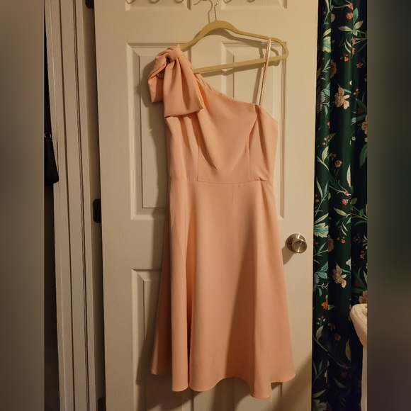 Gal Meets Glam Dresses & Skirts - Gal Meets Glam Yvonne Dress